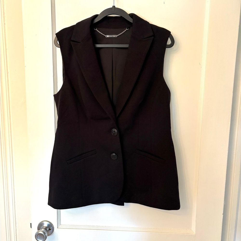 Trina Turk Sleeveless Black Blazer Vest